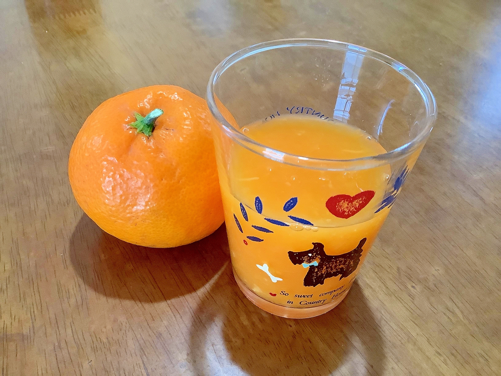 手搾り!みかんジュース