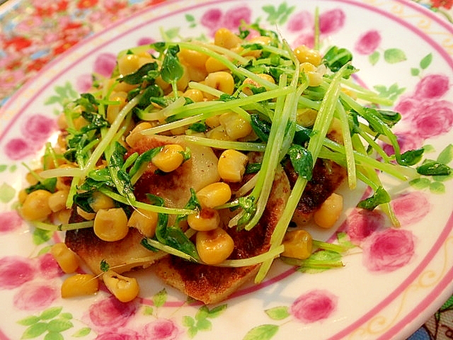 クレソルで　じゃが芋とコーンと豆苗のソテー♬