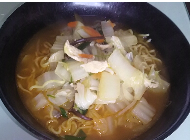 野菜たっぷり！スタミナラーメン