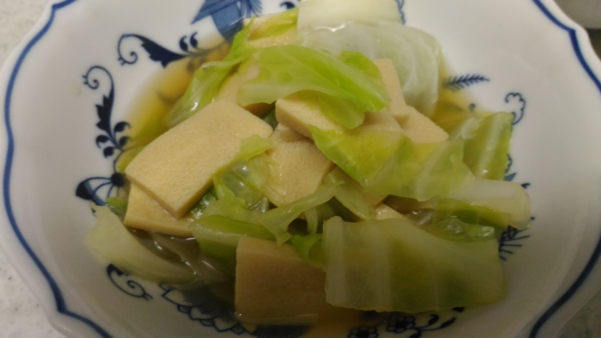 高野豆腐とキャベツのあっさり煮