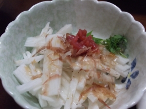 ごま油と梅干のやまいも短冊 レシピ 作り方 By Gainuki 楽天レシピ