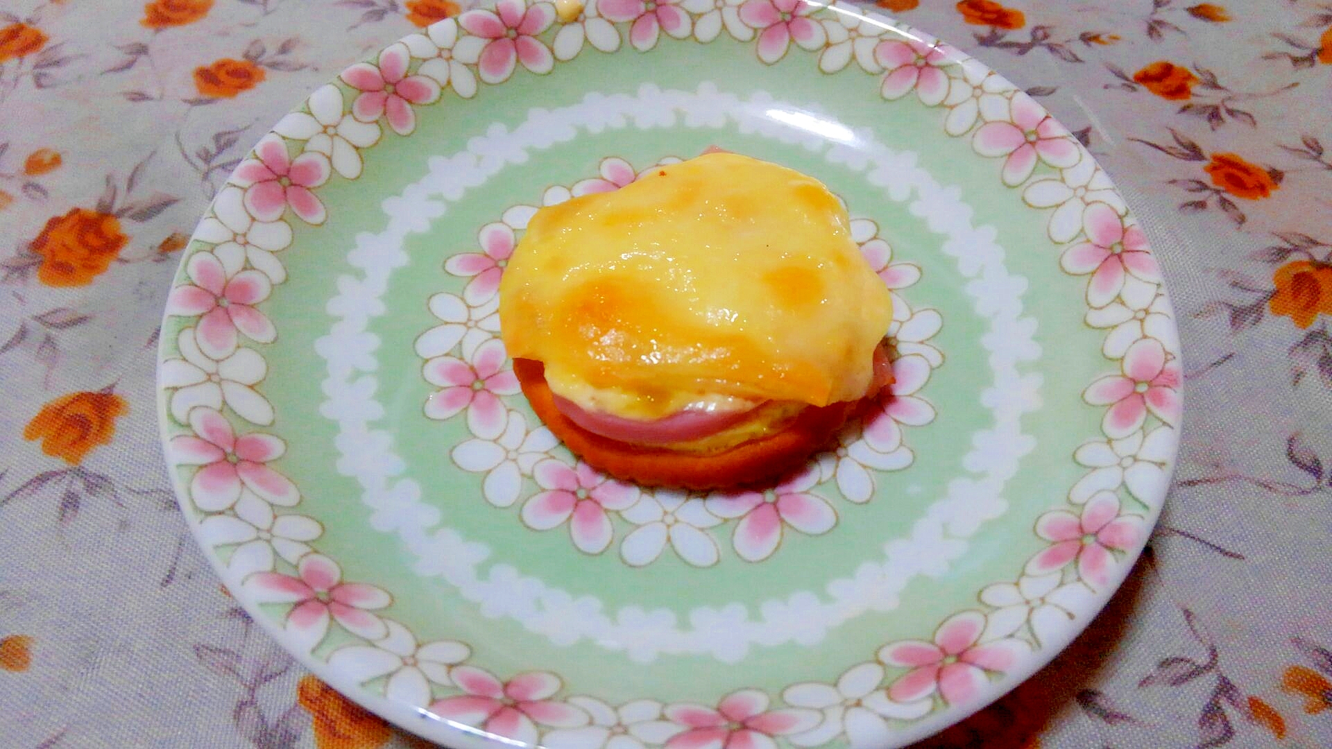 蒲鉾＆ハムdeおつまみリッツ♪