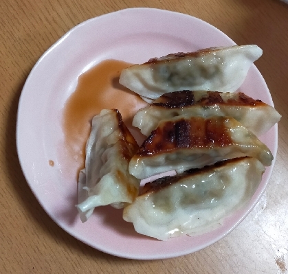 冷凍餃子パリっ&ジュワっ♡美味しい焼き方