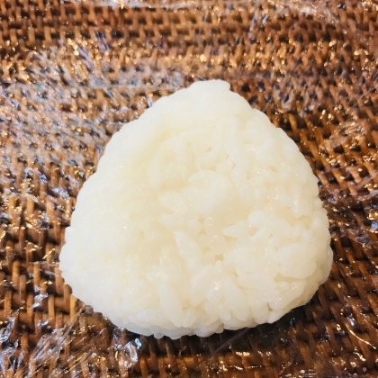 鮭とマヨネーズ醤油！今まで試した事なかったですが相性がいいですね！美味しかったです。