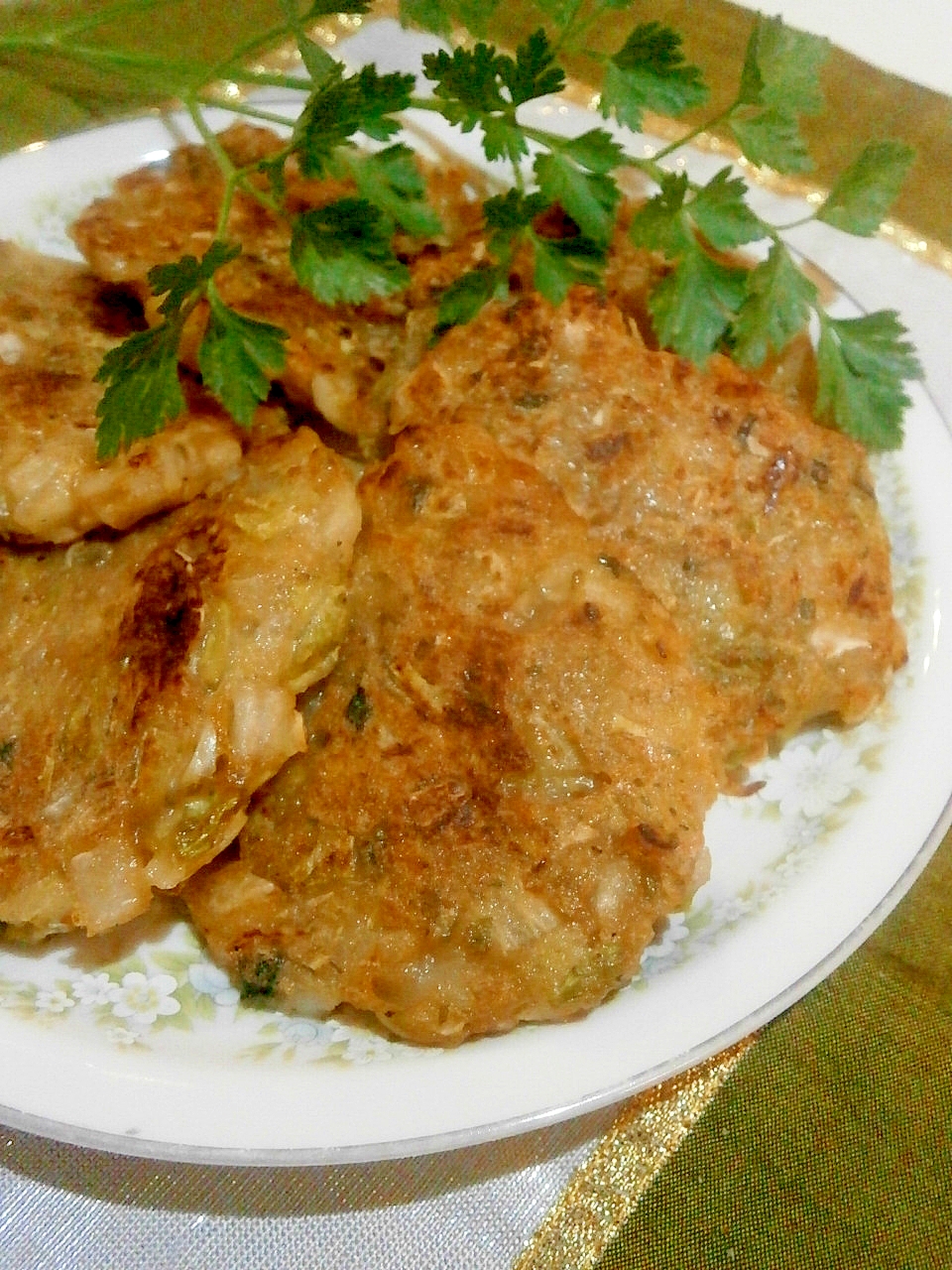 米粉のお好み焼き粉で、手づかみ用お好み焼き。冷凍可