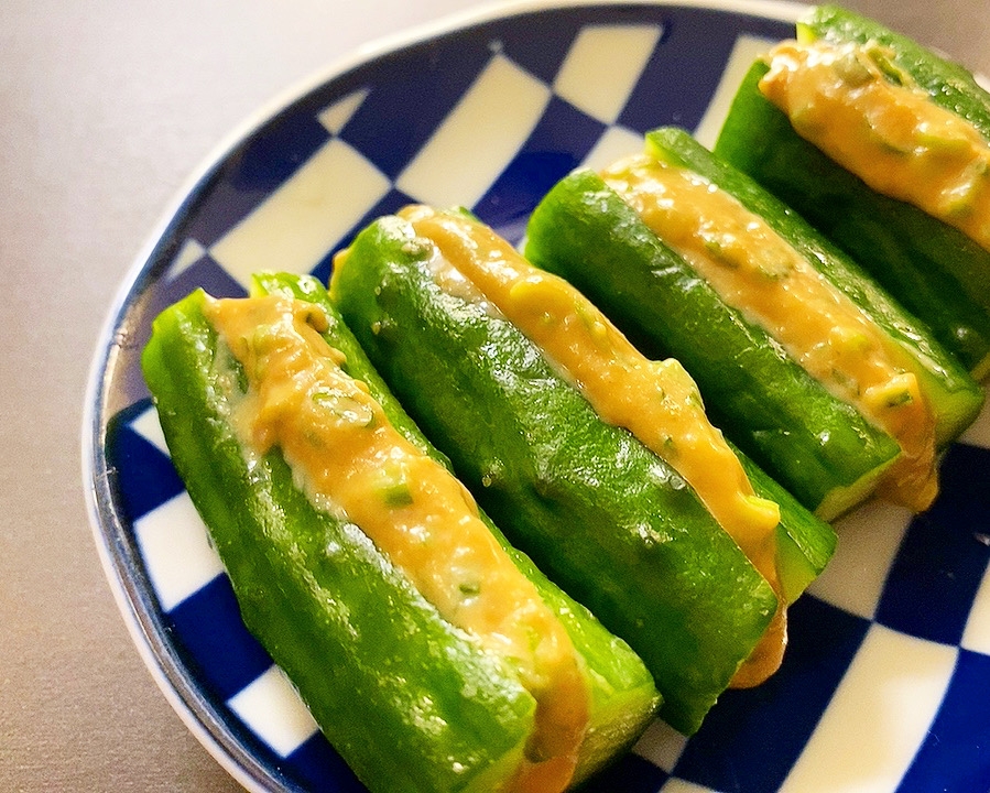 プロ直伝！アンチョビみそ乗せ冷やし胡瓜