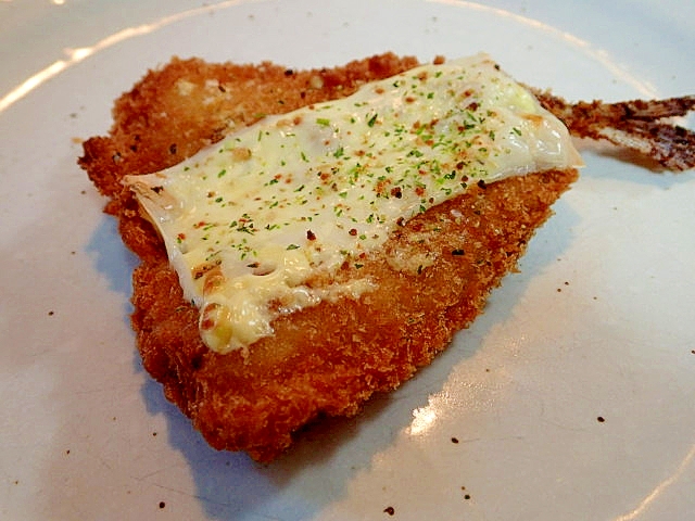 マジソル/マヨで　チーズON鯵フライのトースター焼