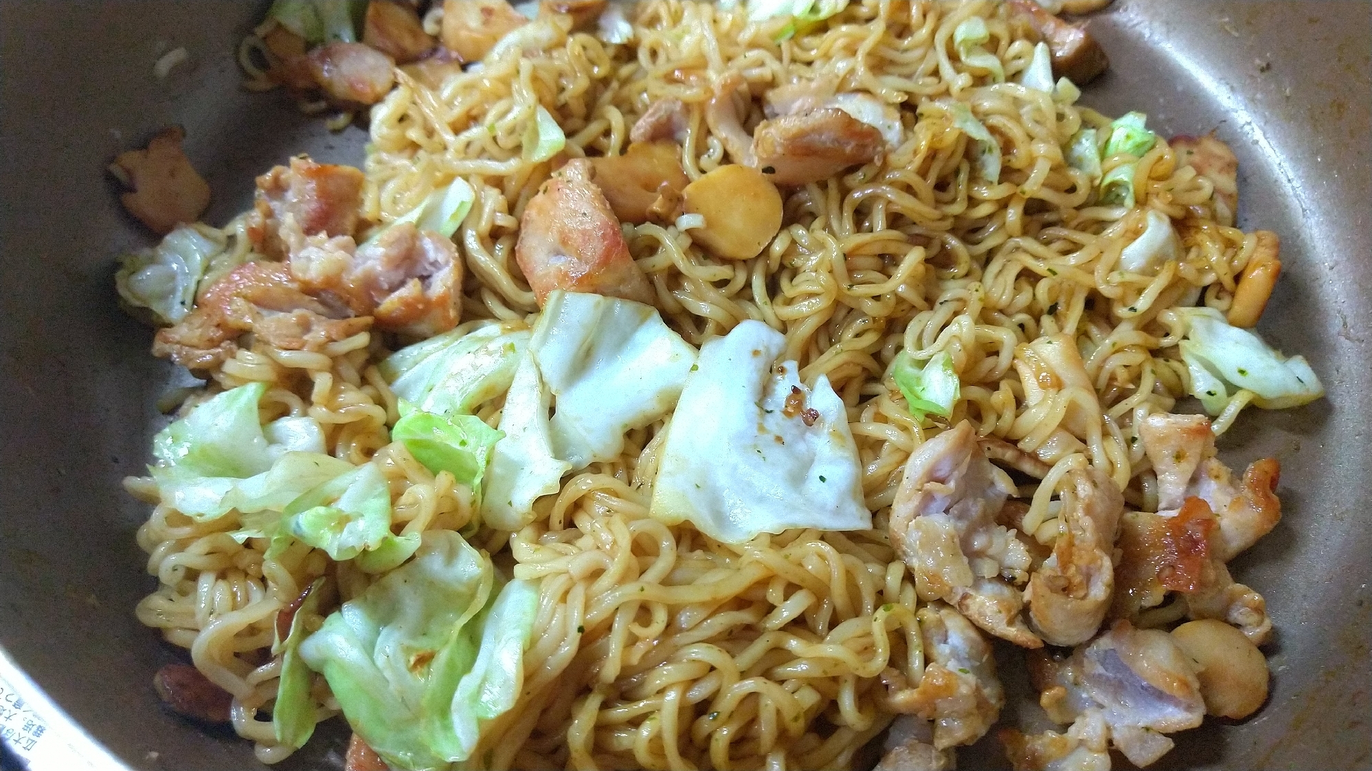 豚肉 エリンギ キャベツインスタント焼きそば