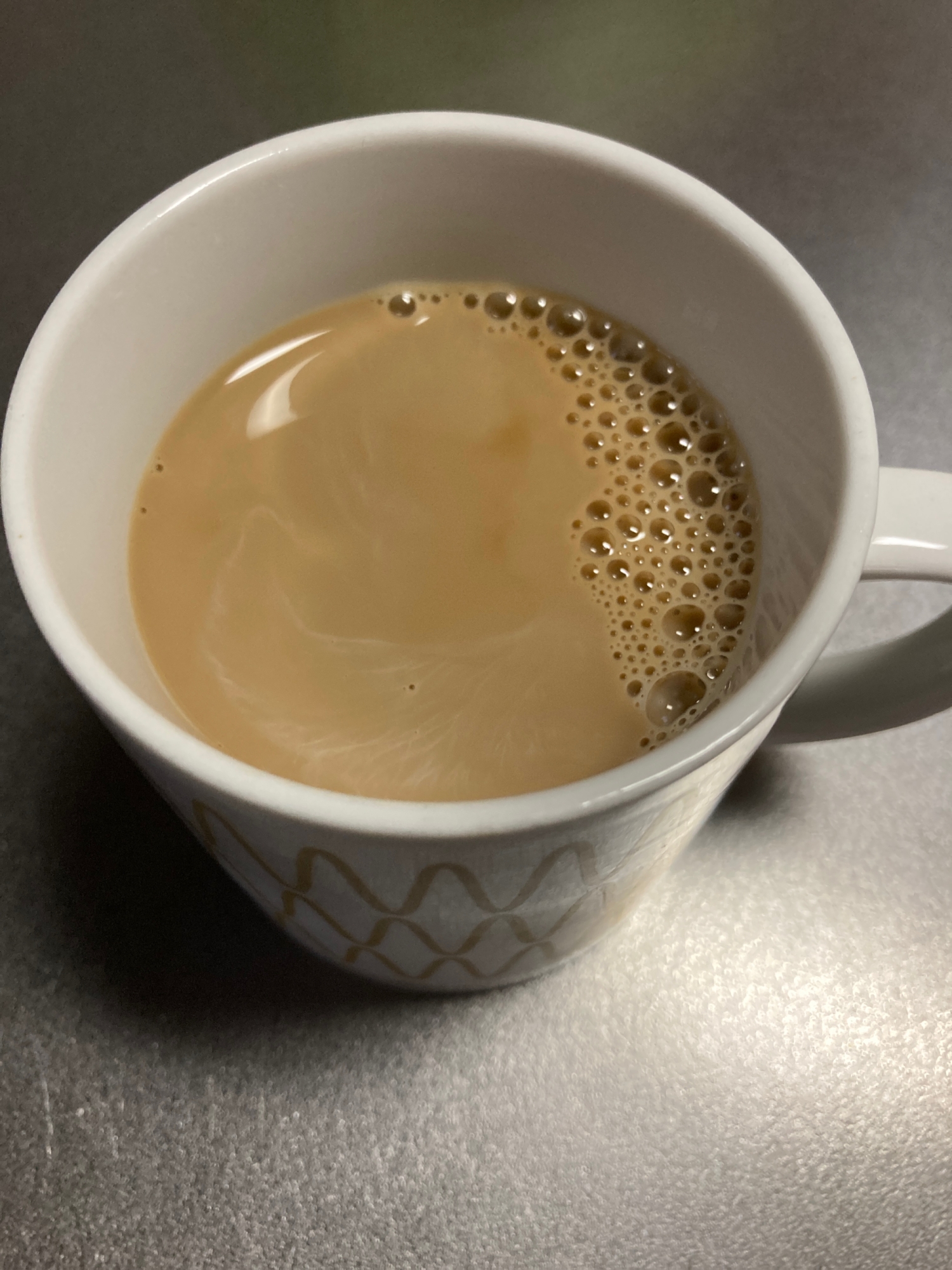 コーヒー牛乳　(カフェオレ)