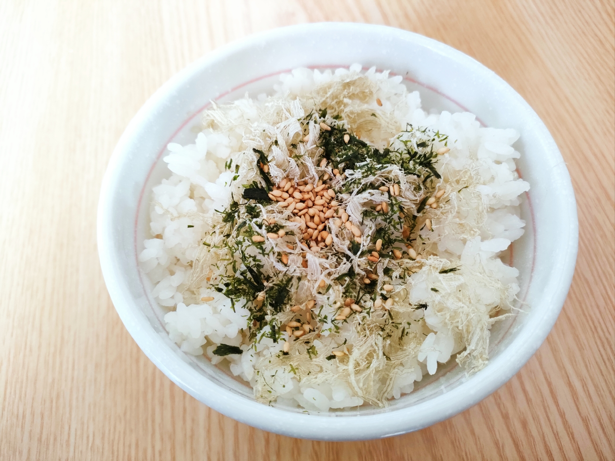 青海苔ととろろ昆布とごまのご飯