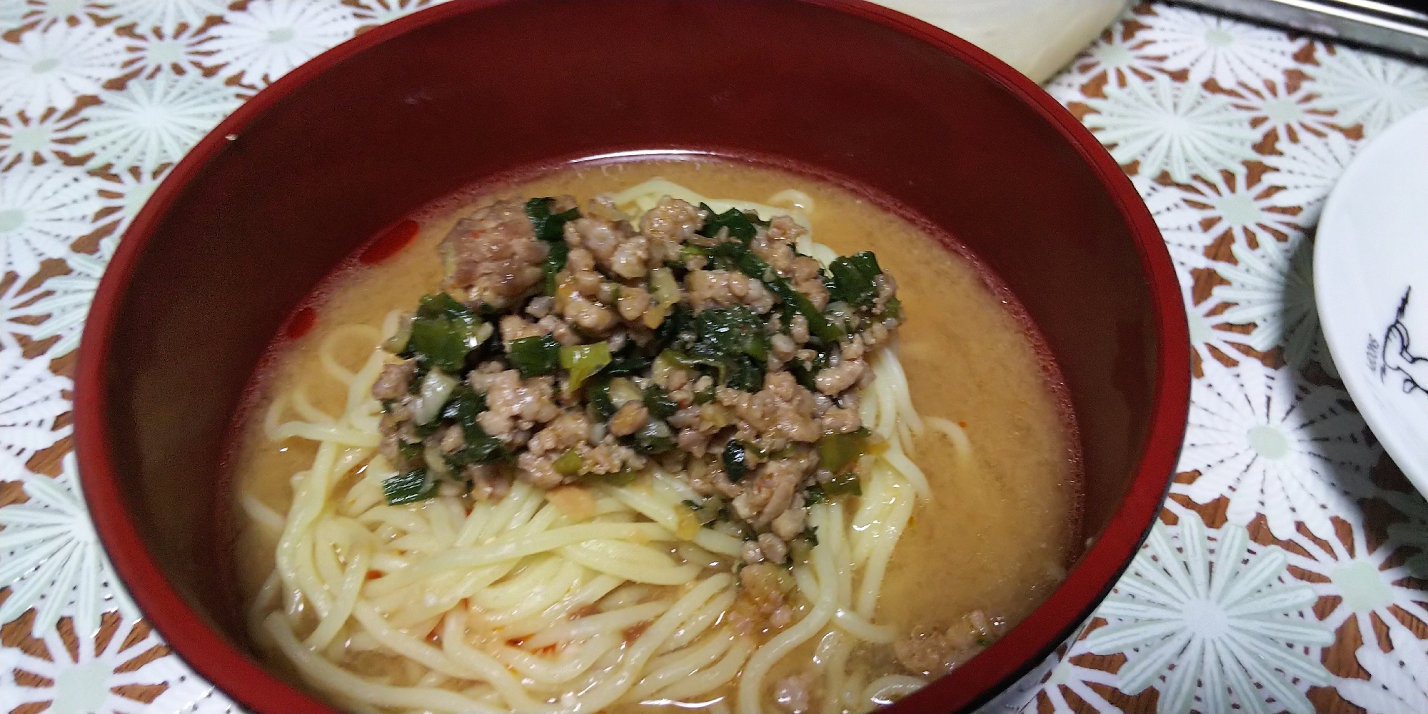 ピーナッツバターを使った担々麺