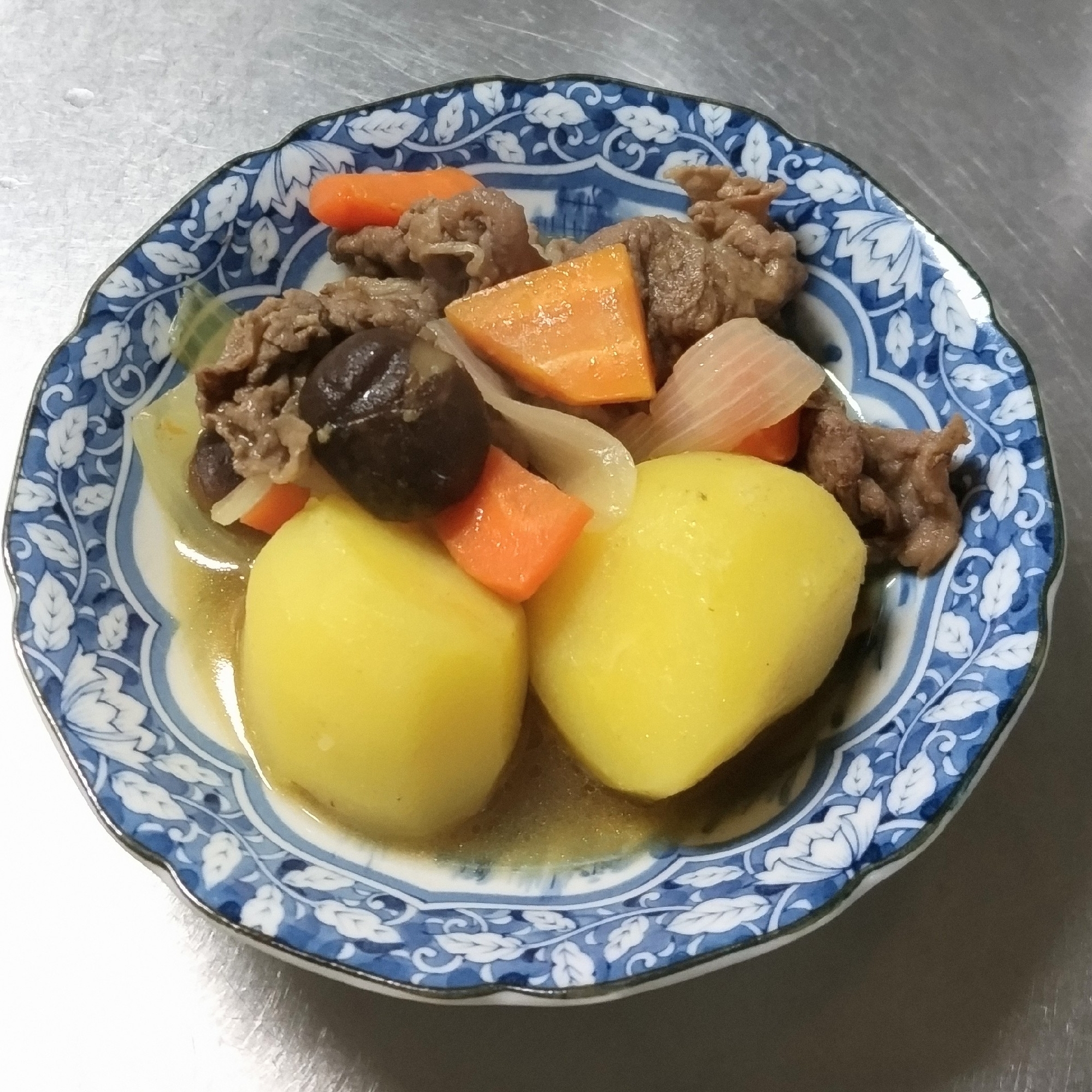めんつゆで作る簡単肉じゃが