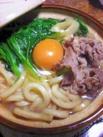 ちょっと贅沢　牛しゃぶ風鍋焼きうどん