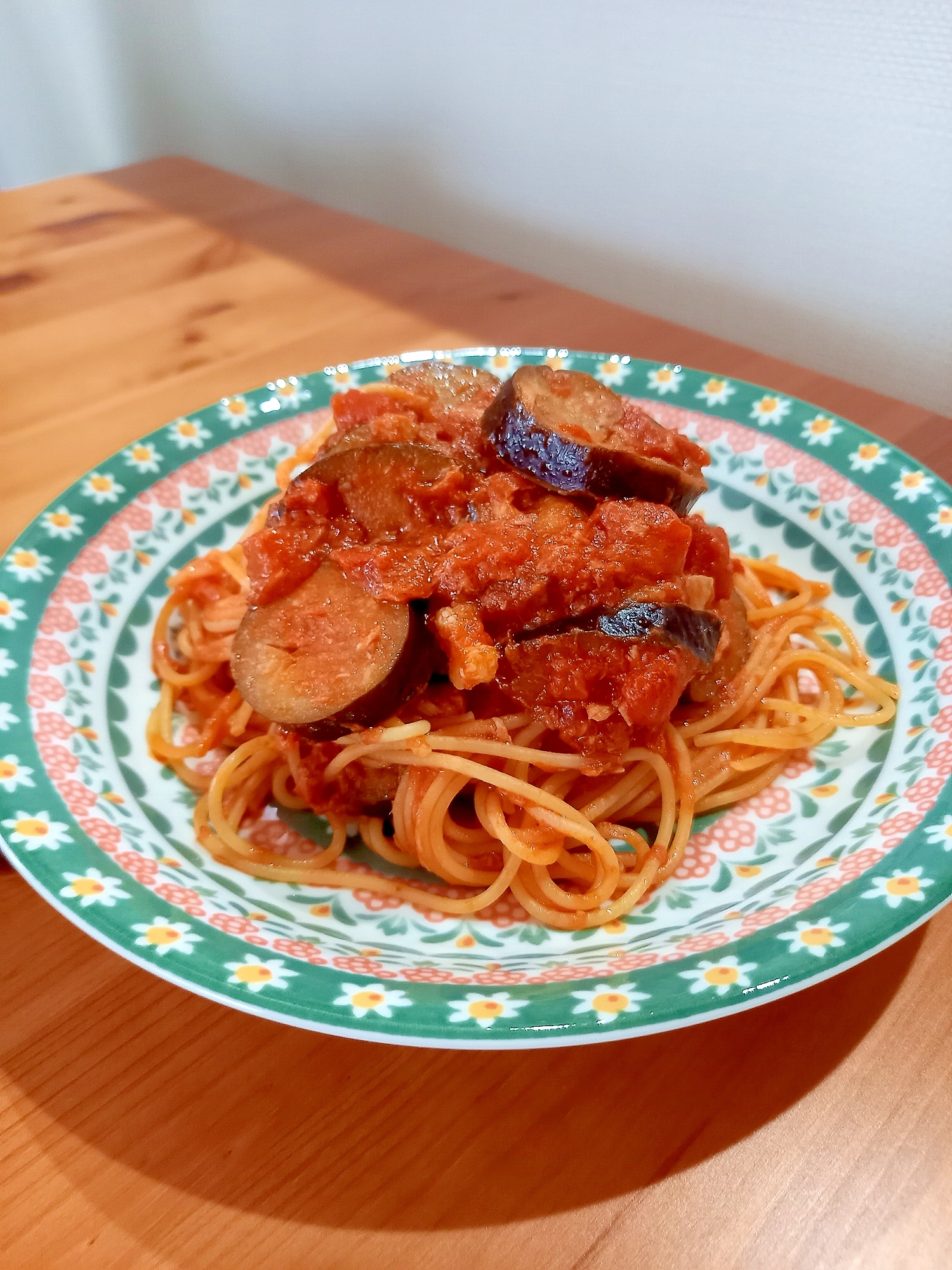 休日のランチに なすとツナのトマトパスタ レシピ 作り方 By Genkororin 楽天レシピ 休日のランチに なすとツナのトマトパスタ レシピ 作り方 By Genkororin 楽天レシピ