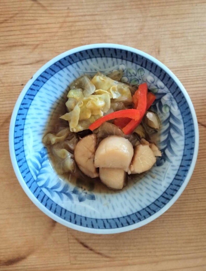 ホタテ貝柱レタスパプリカの煮物♪