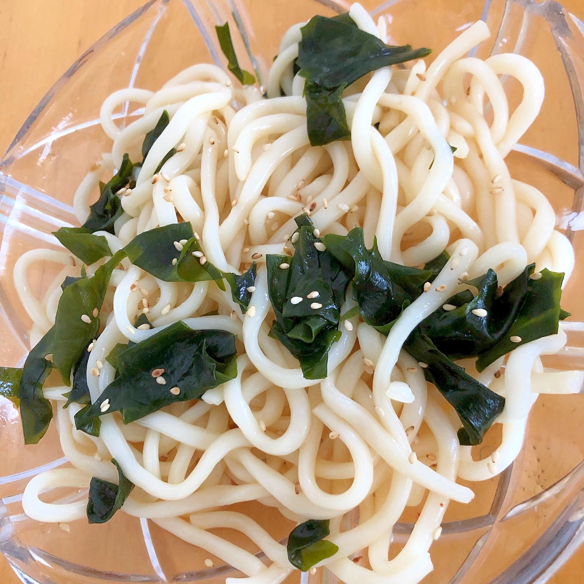 わかめとごまの焼きうどん