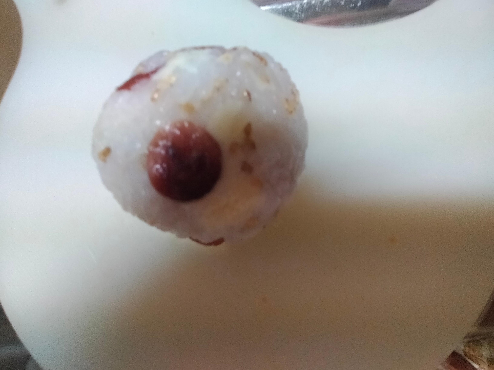 ウインナー とろけるスライスチーズごまのおにぎり