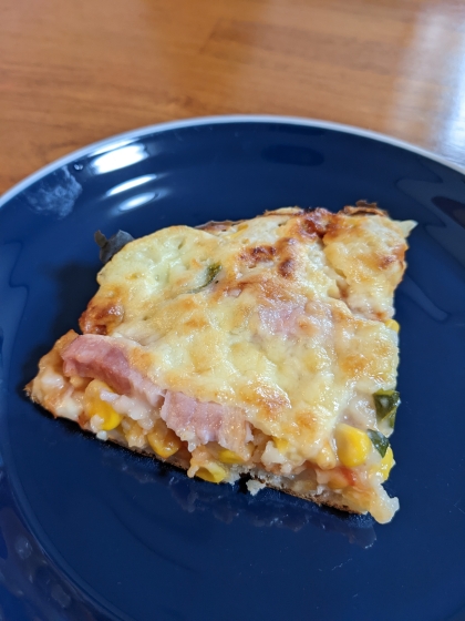 ♡ホットケーキミックスで超簡単♪炊飯器のピザパン♡