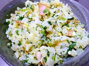 苦手な子どももパクパク ほうれん草チャーハン レシピ 作り方 By カズぶぅ 楽天レシピ