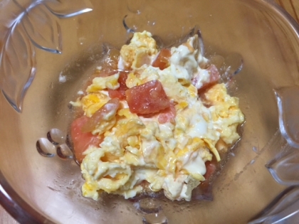 炒り卵って電子レンジで簡単に作れるんですねー(*^^*)フライパンで作らなくてもいいので楽チンでした。