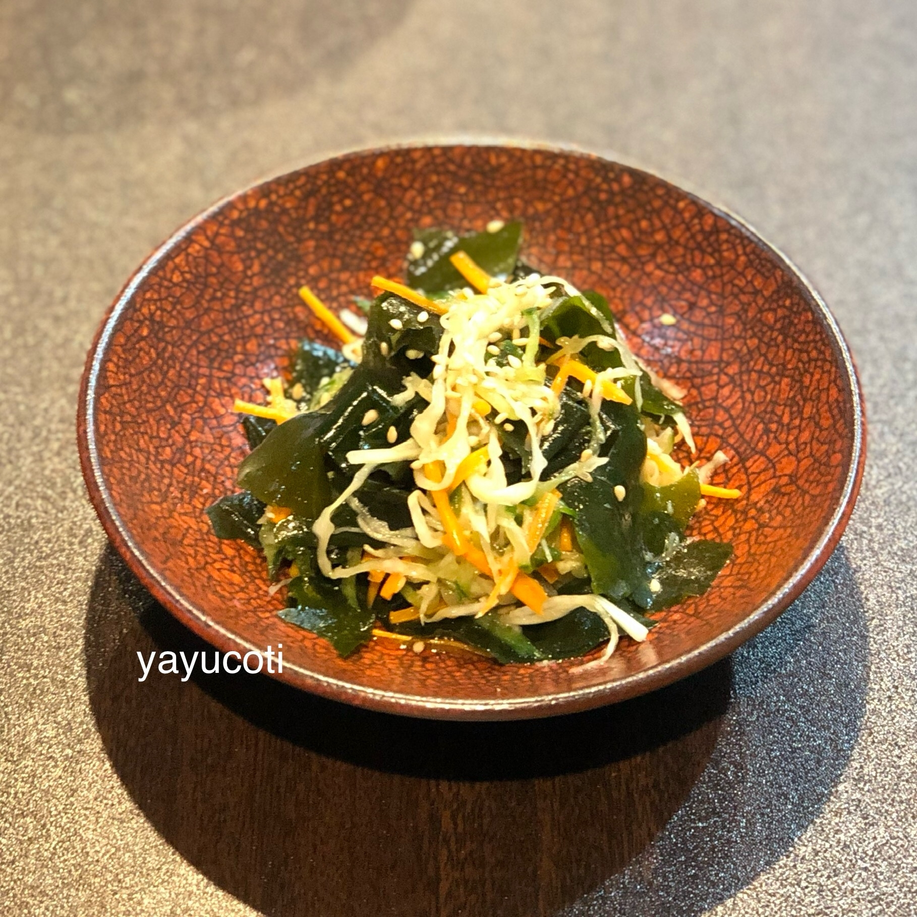 キャベツとわかめの中華サラダ