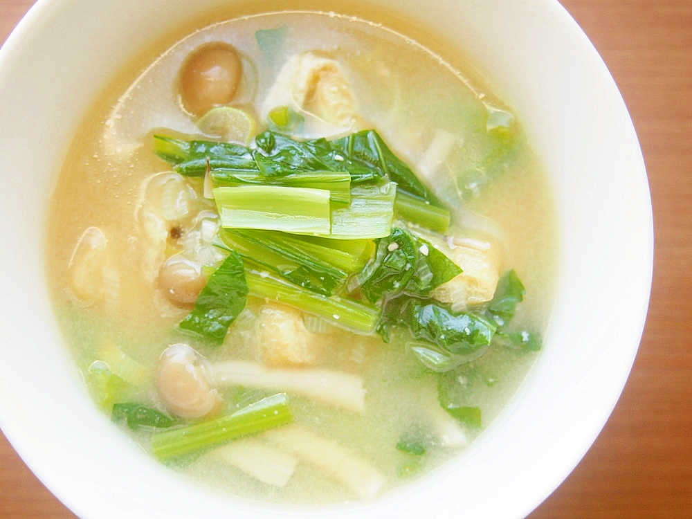 小松菜 しめじのお味噌汁 レシピ 作り方 By 京たまご86 楽天レシピ 小松菜 しめじのお味噌汁 レシピ 作り方 By 京たまご86 楽天レシピ