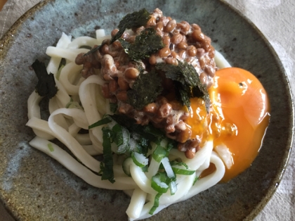 塩で食べる納豆うどん