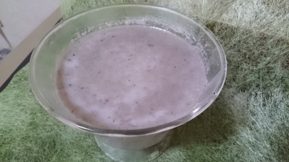 手作りプリンにはまってます。
黒ゴマ風味が美味しかったです。
美容健康にも良いスイーツ最高ですね。