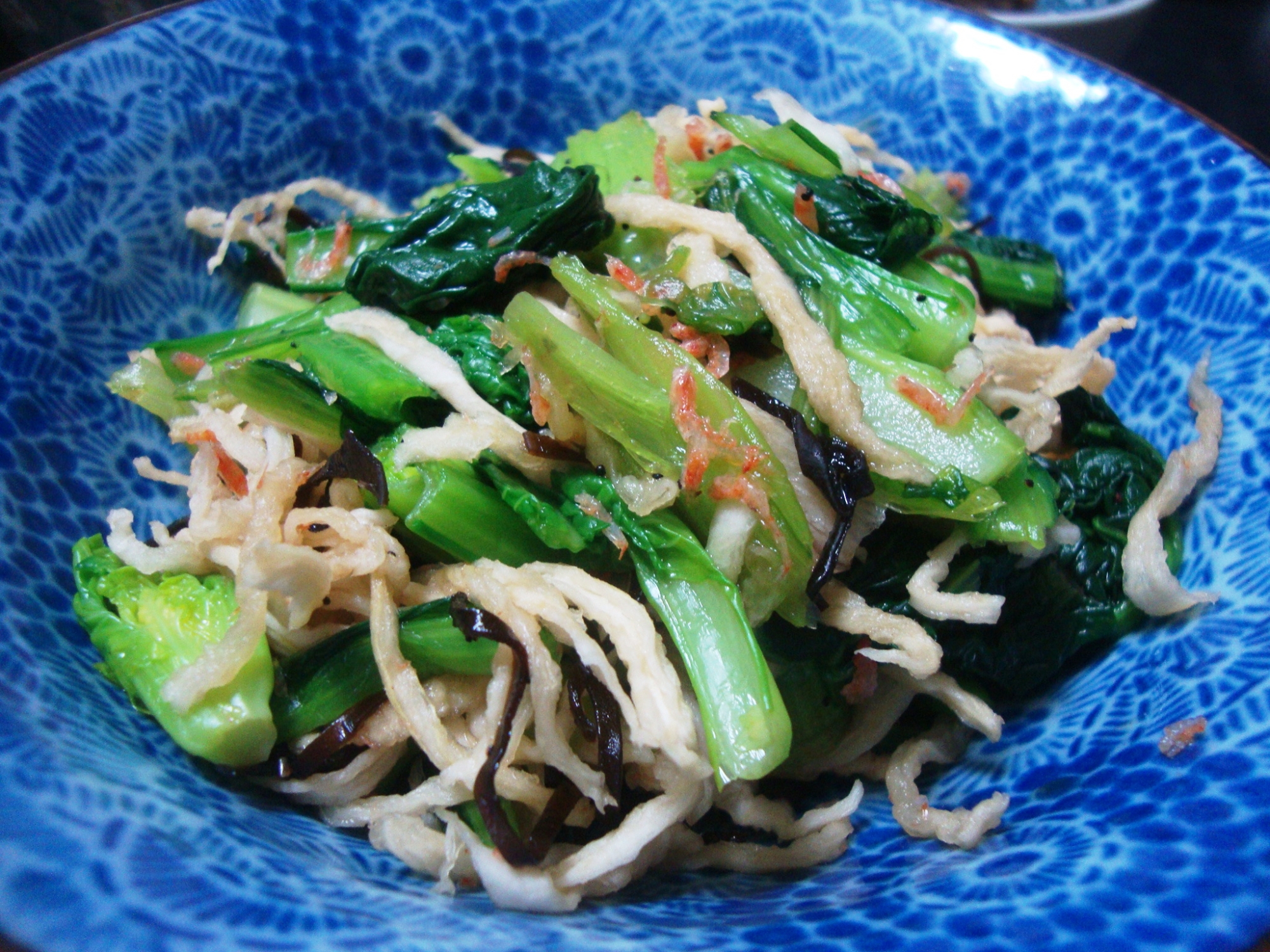 和えるだけ!小松菜と切り干し大根の塩昆布あえ