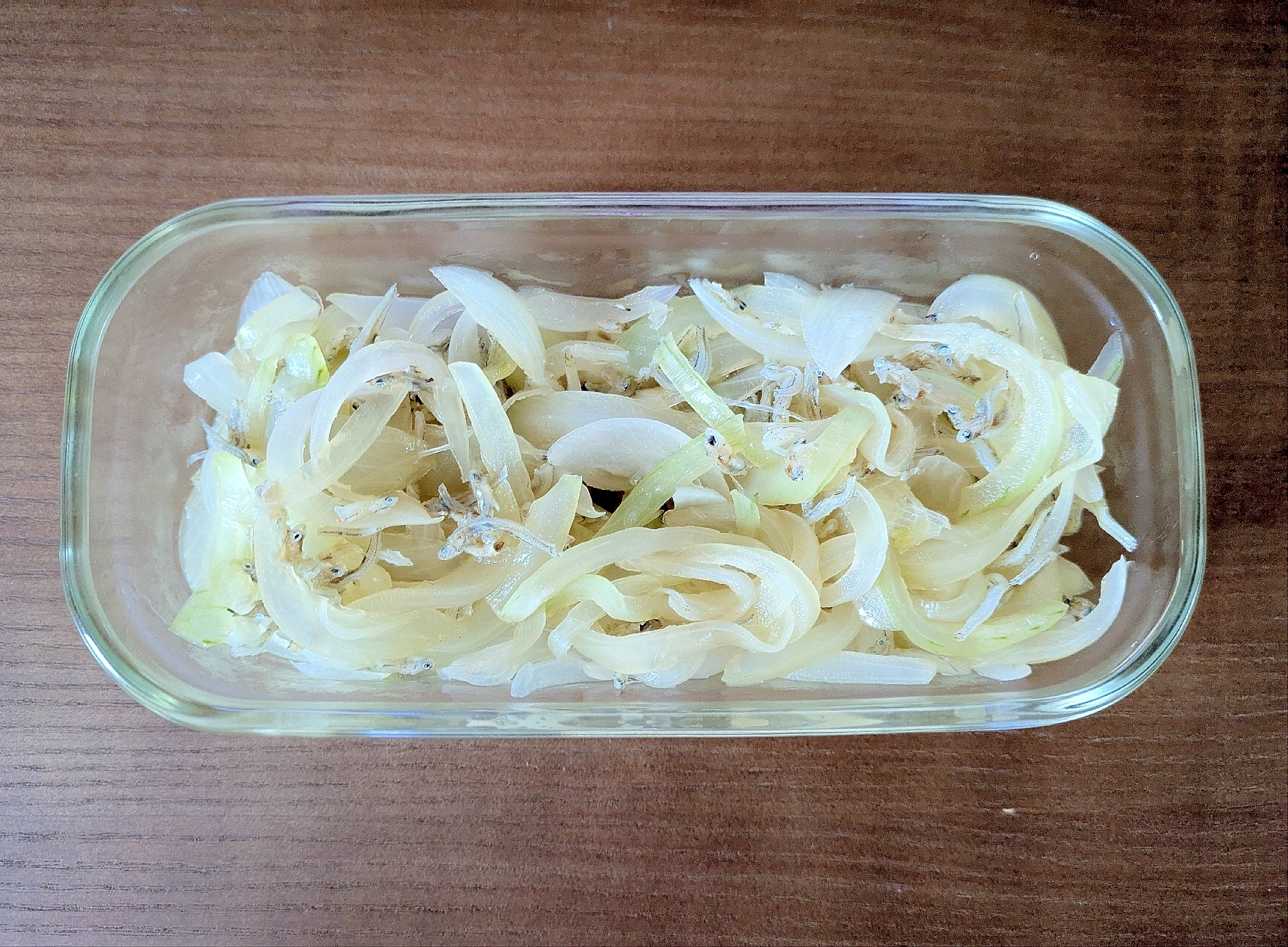 電子レンジで☆玉ねぎとちりめんじゃこの和え物