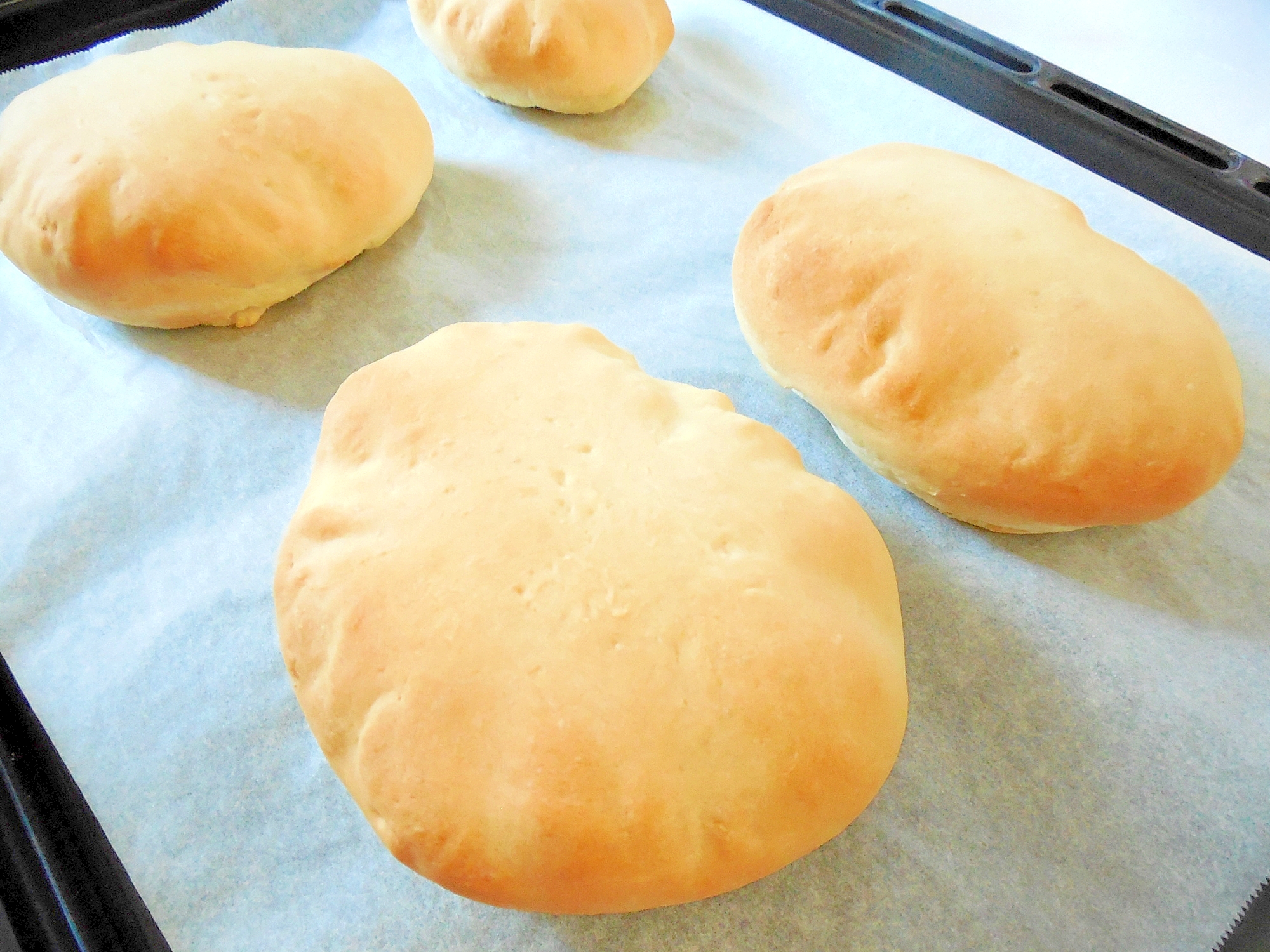 フォカッチャ風 発酵なしで焼くオリーブオイルパン レシピ 作り方 By ドキンちゃん0298 楽天レシピ