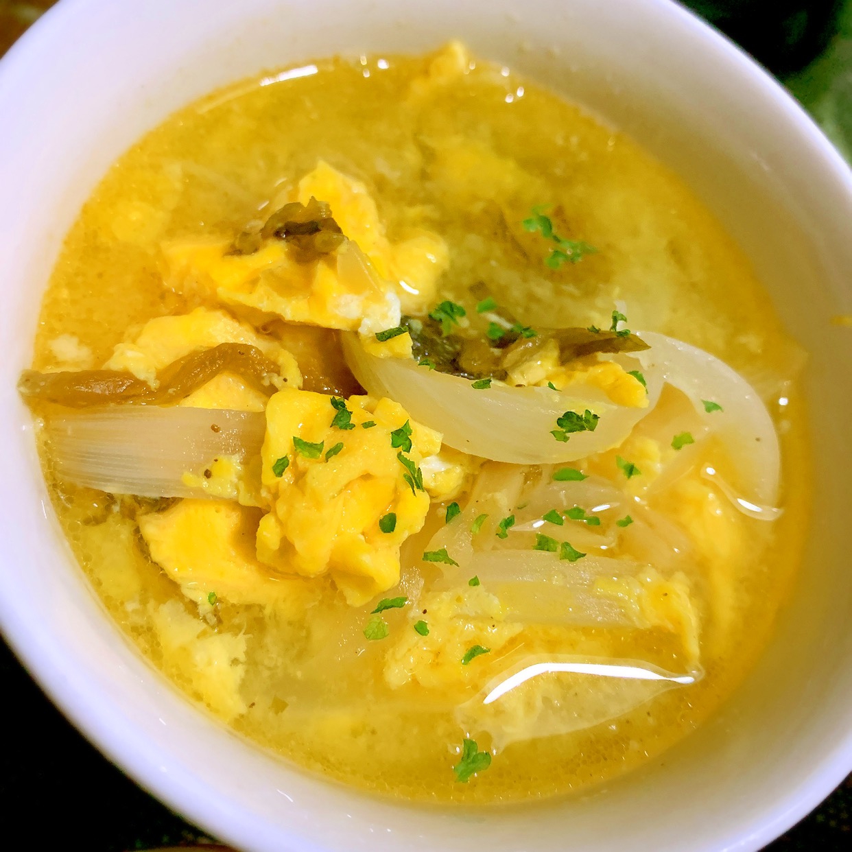 ぷるぷる卵と高菜とメンマの中華風スープ
