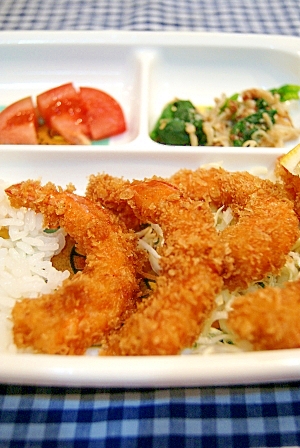 たまごアレルギーに!卵を使わずエビフライ