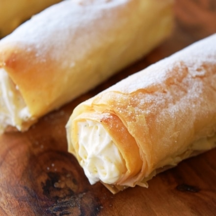 パート フィロを使って くるくるパイ レシピ 作り方 By Akdeniz 楽天レシピ パート フィロを使って くるくるパイ レシピ 作り方 By Akdeniz 楽天レシピ