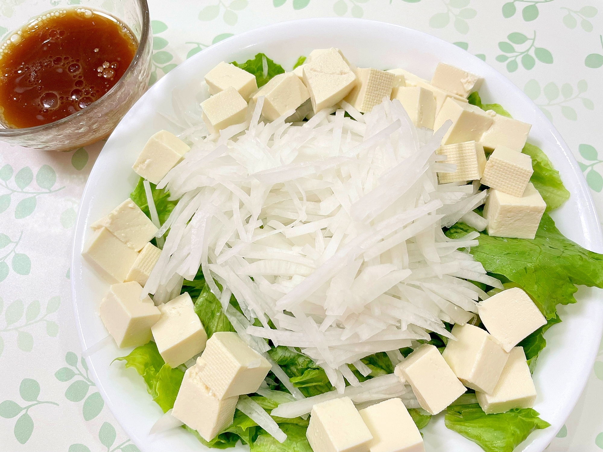 大根と豆腐のサラダ　わさびドレッシング