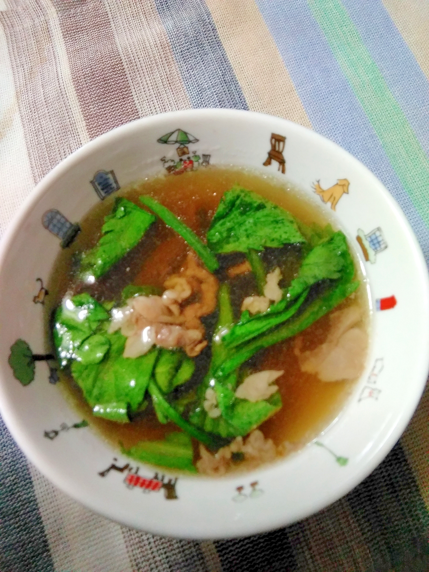 牛肉と春菊のすまし汁