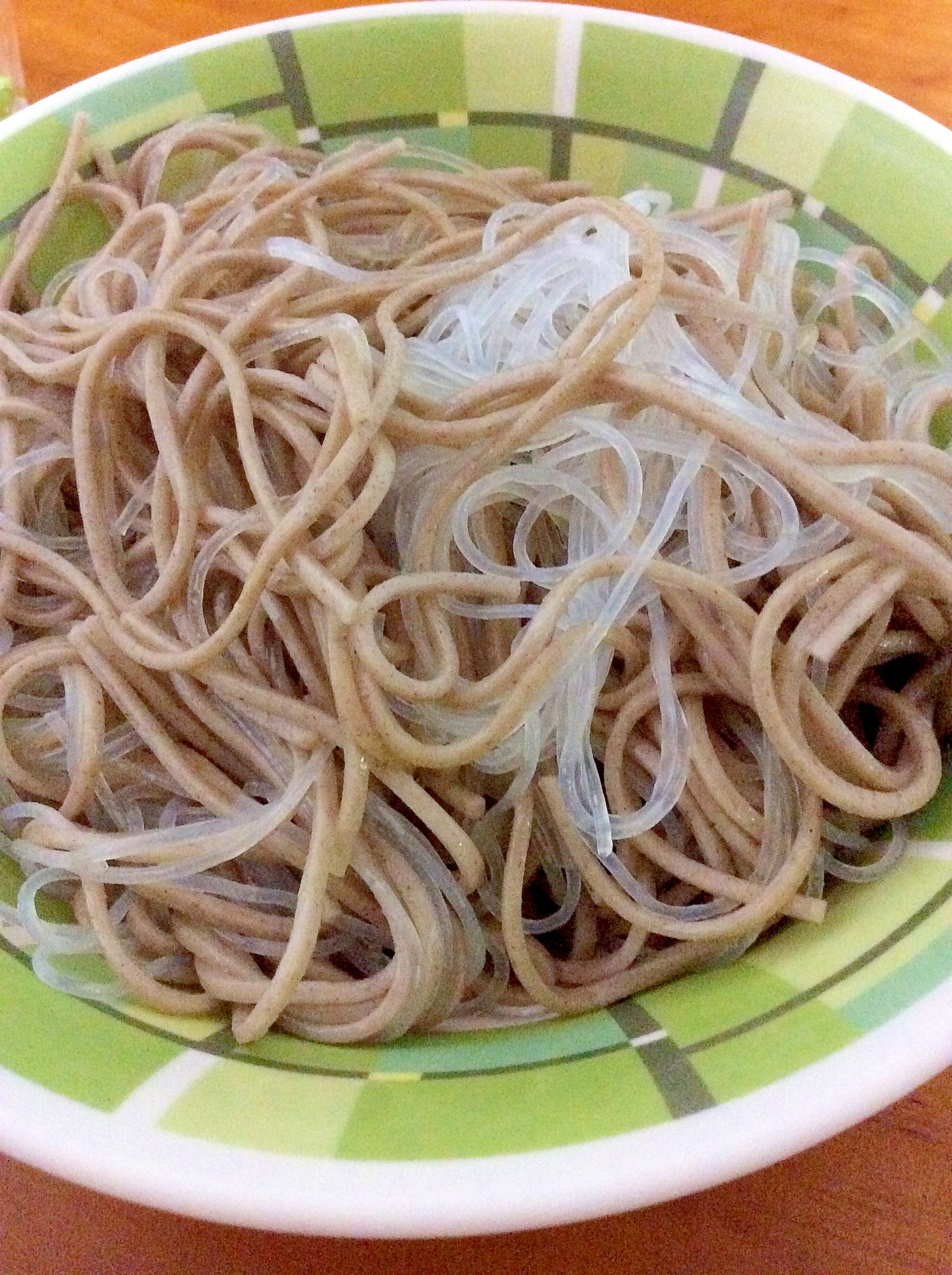 蕎麦春雨サラダ