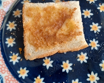 トースト (バター きな粉 砂糖 バター)
