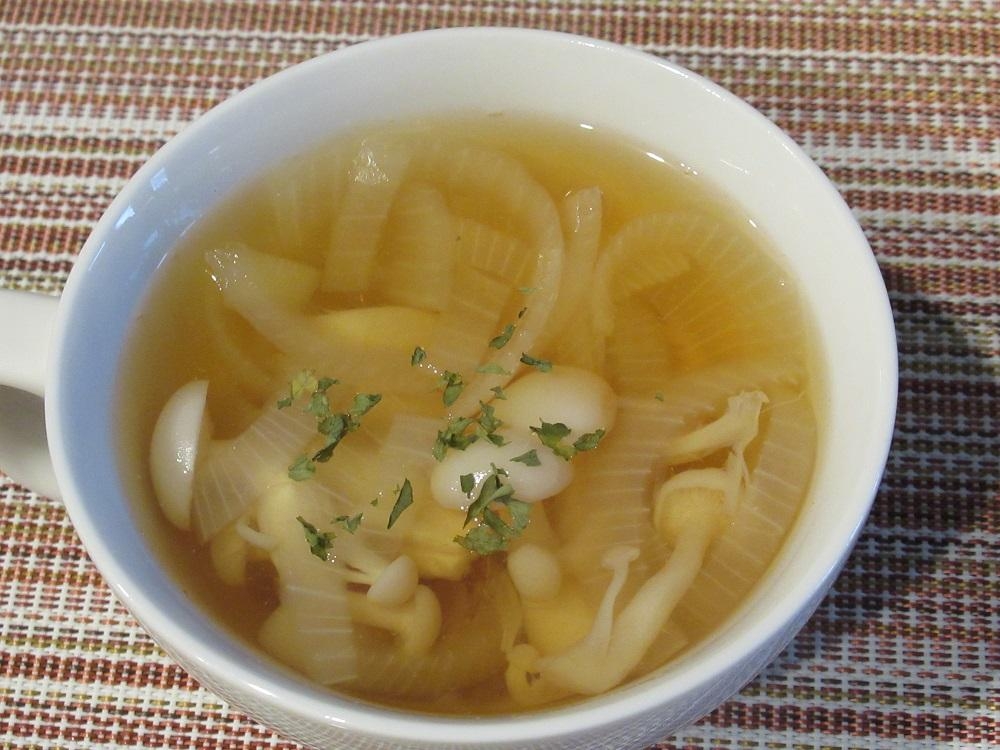 市販のスープで簡単！オニオンスープ