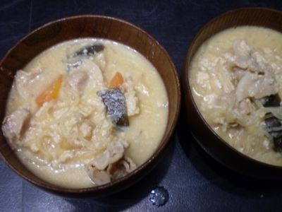 こっちは今冬なので作ってみました！とってもおいしかったです～あったまりました！ご馳走様！