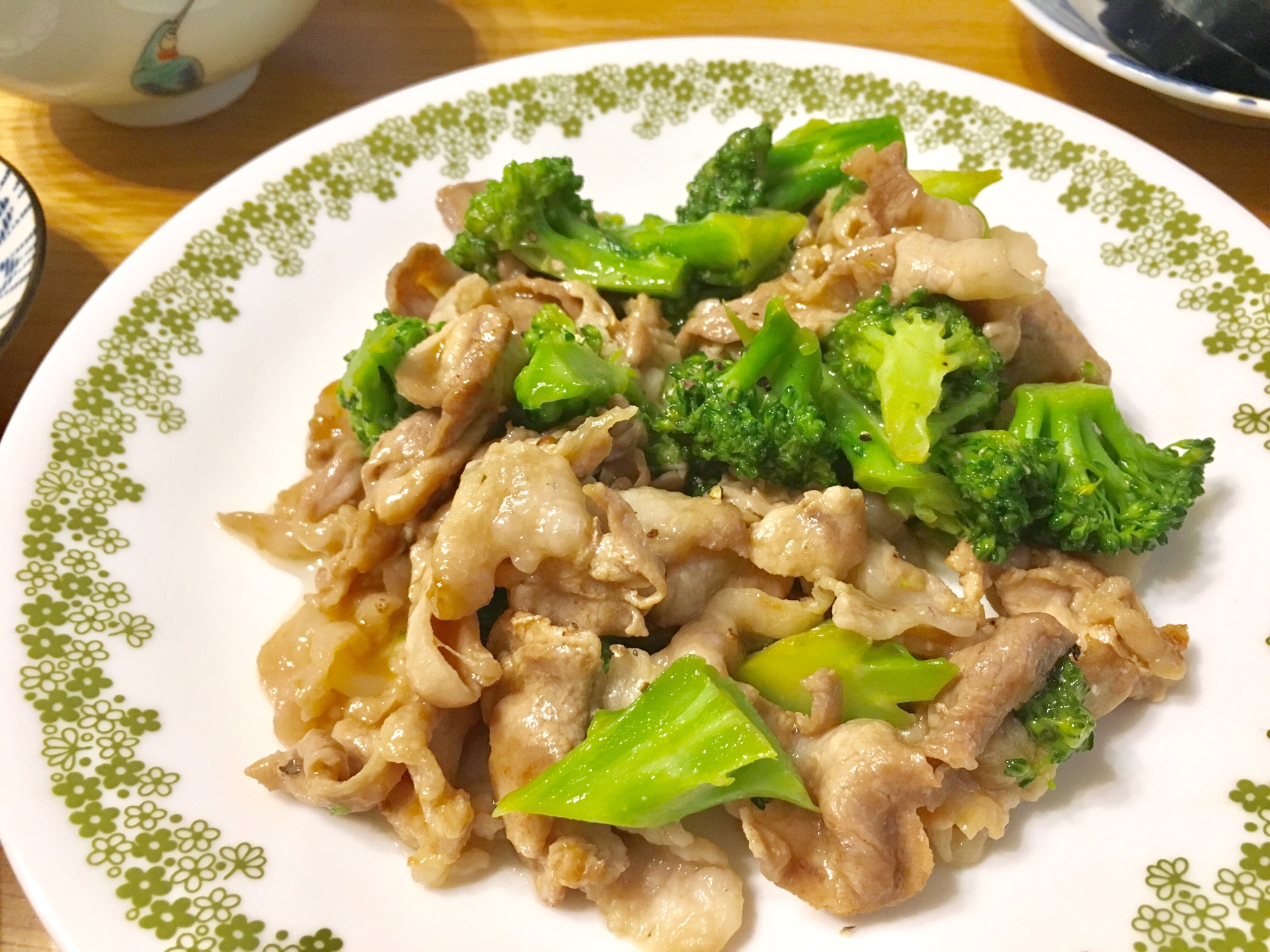 豚肉とブロッコリーの中華炒め