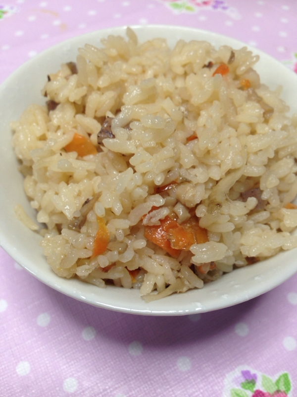 麺つゆでオッケー 炊き込みご飯 レシピ 作り方 By Xmickyx 楽天レシピ