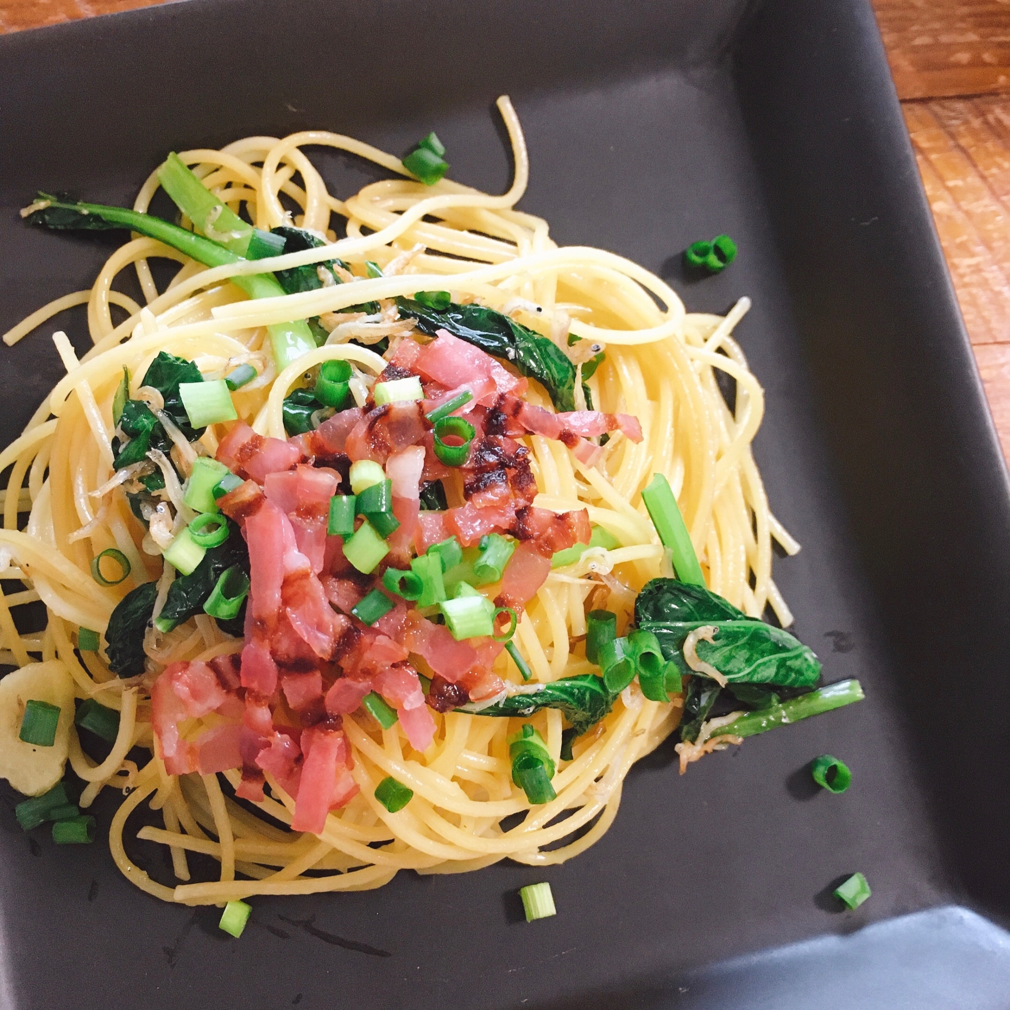 小松菜としらすの和風にんにくパスタ