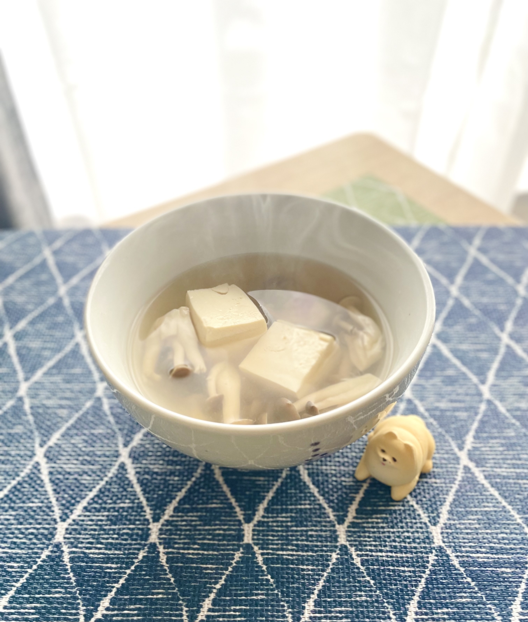 白だし味の…梅入り湯豆腐♡