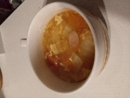 酢コチュジャンと白菜のトマトスープ