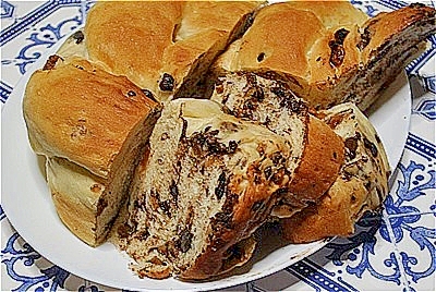 イチジクとチョコのパン　６号のケーキ型