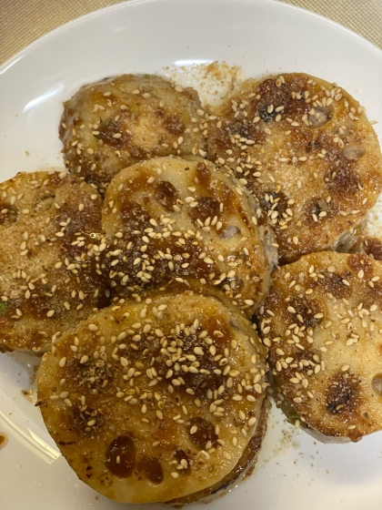 シャキ蓮根＆旨味凝縮つくね！レンコンのはさみ焼き