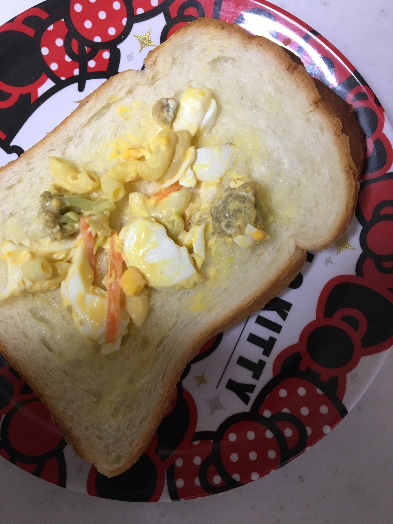 食パン６枚切り☆カリフラワーの卵サラダトースト☆