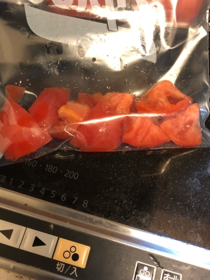 離乳食中期 皮がツルンとむけるトマトの冷凍保存方法 レシピ 作り方 By おひや 楽天レシピ 離乳食中期 皮がツルンとむけるトマトの冷凍保存方法 レシピ 作り方 By おひや 楽天レシピ