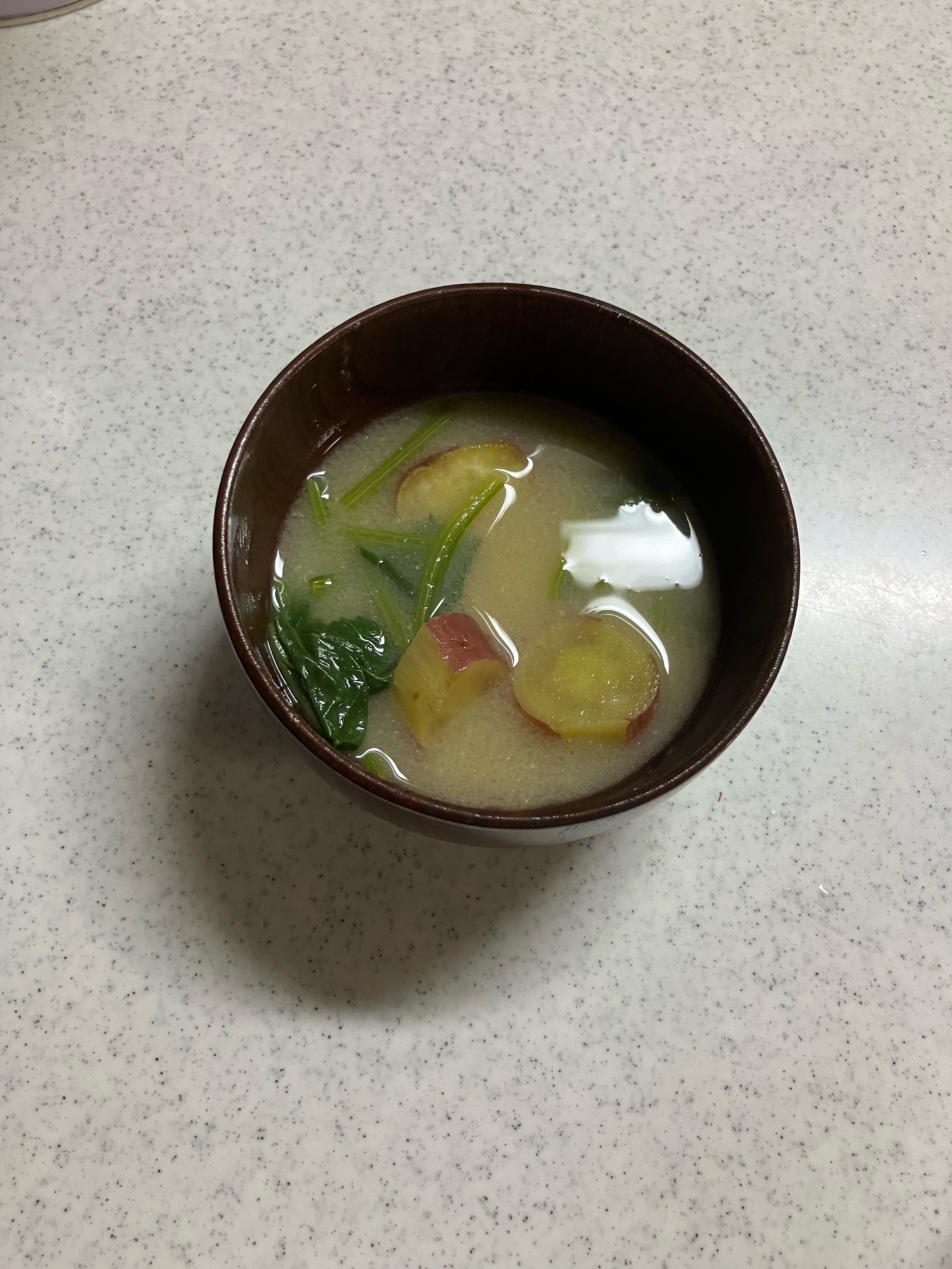さつまいもとほうれん草の味噌汁★白だし入り
